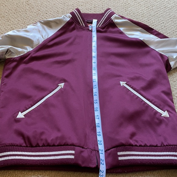 Uniqlo Mickey Souvenir Bomber Minnie Jacket - Picture 11 of 13